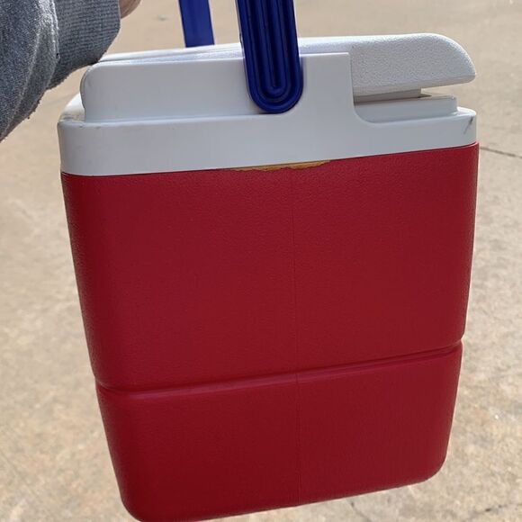 Igloo vintage 6 Pack Cooler Retro Lunchbox Red White - Picture 2 of 7